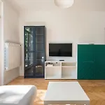 Nowa Praga Comfort By Bookinghost *
